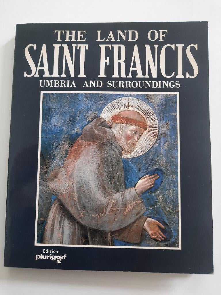 The land of saint franciscus umbria and surroundings, Ophalen of Verzenden, Gelezen, Christendom | Katholiek