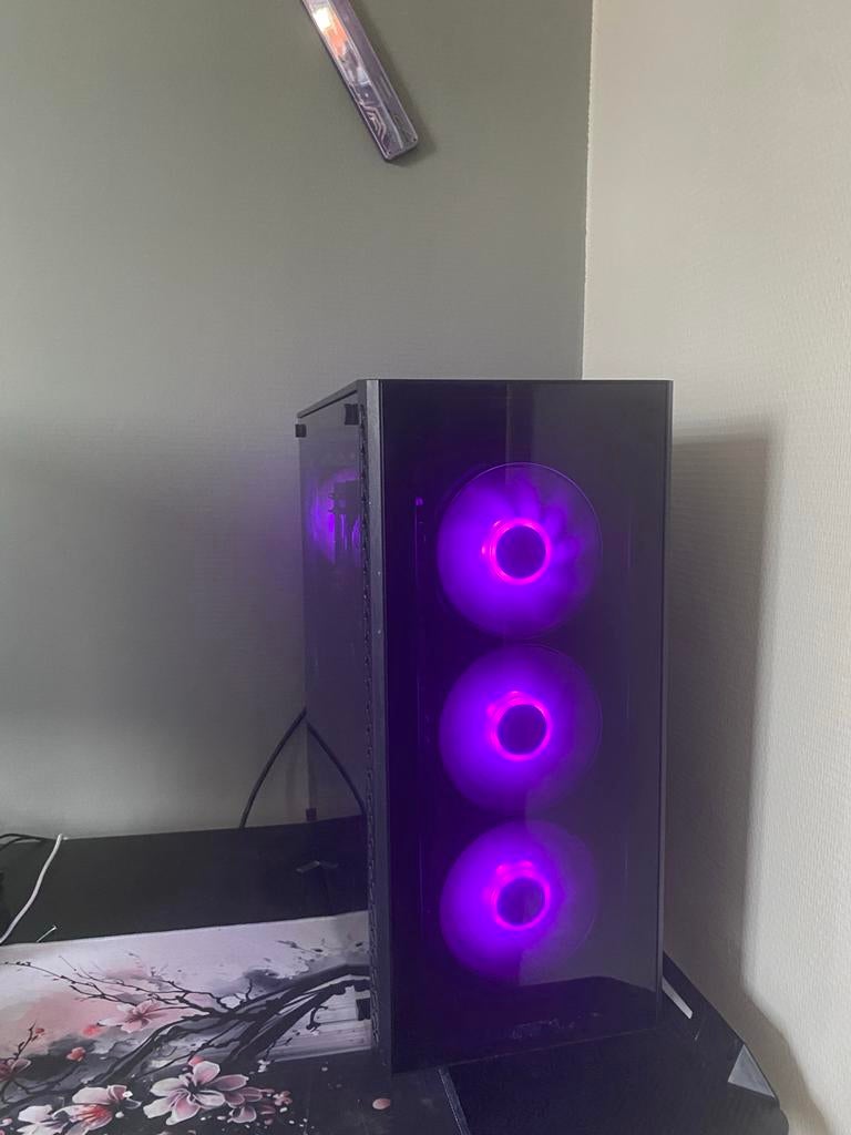 Snelle Gaming PC - AMD Ryzen 5 5600x, RX 5700 XT, 16GB RAM, Gebruikt, Ophalen of Verzenden, Gaming, SSD