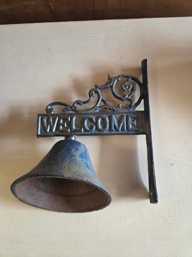 Antieke gietijzer welkomsbord, welkom bel, Ophalen, Gebruikt
