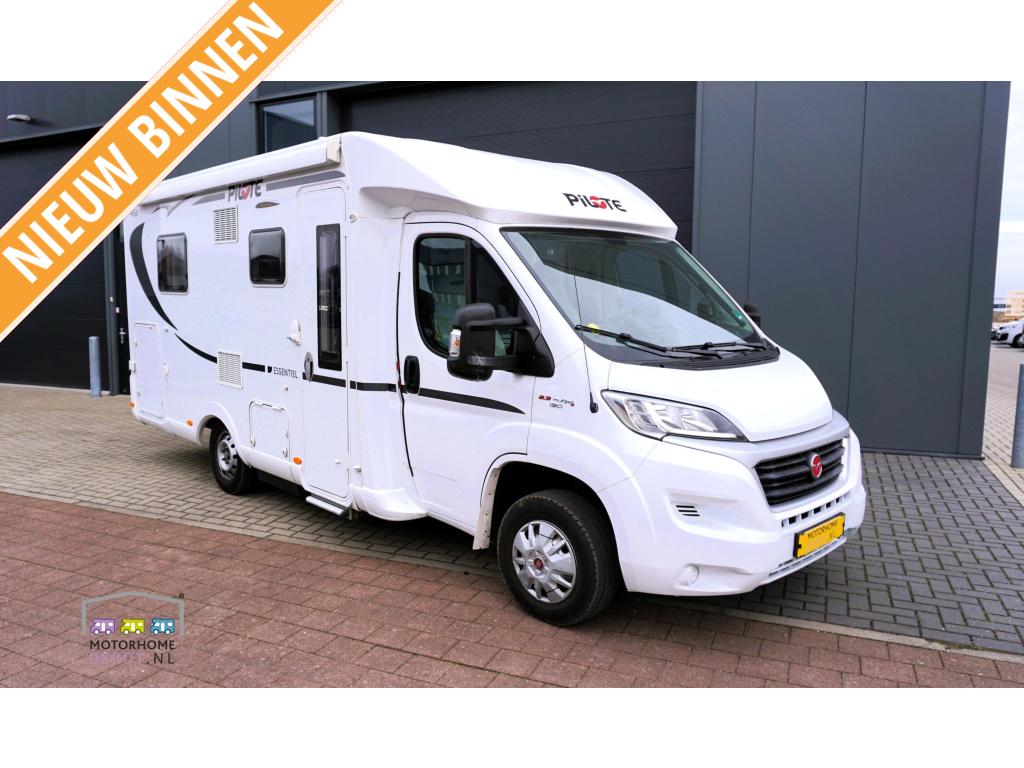 Pilote Essentiel P 650 Compact / Trekhaak, Caravans en Kamperen, Standaard zit, Achteruitrijcamera, Ringverwarming, Koelkast