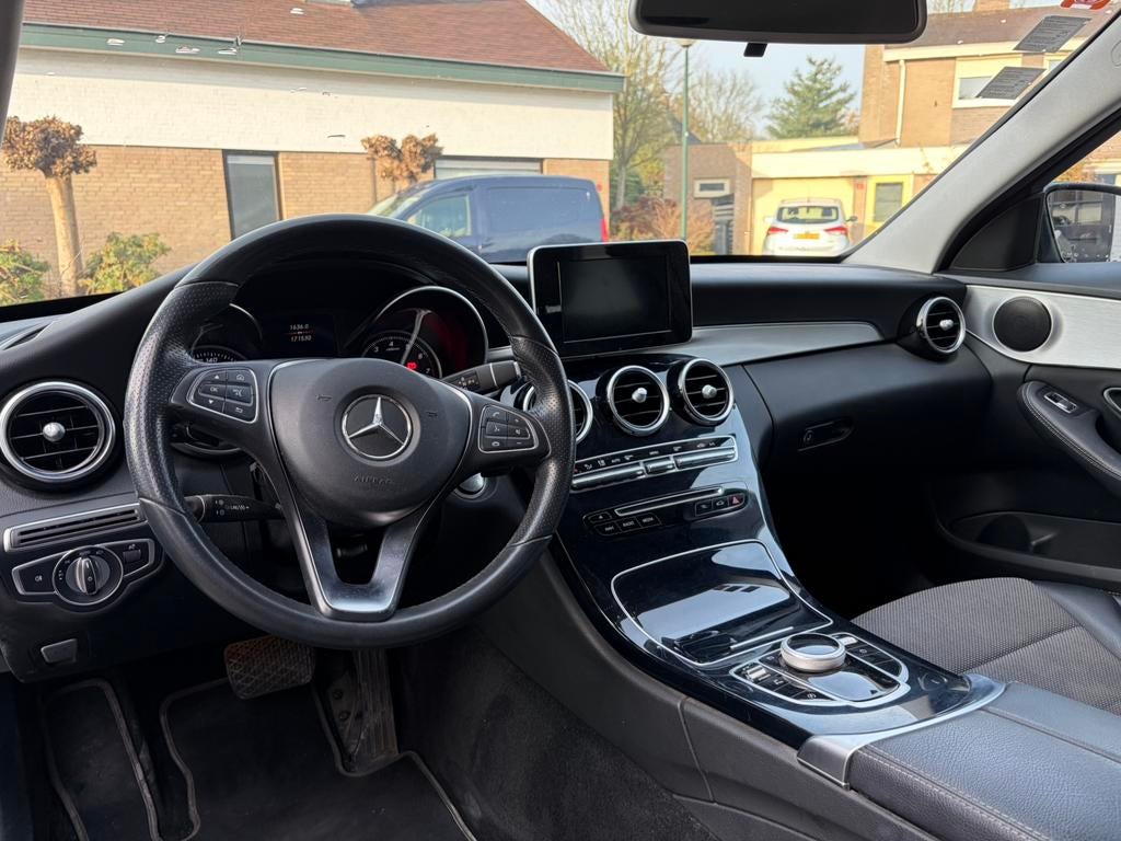 Mercedes-Benz C-Klasse C180 1.6 115KW Aut9 Estate 2017 Zwart, Automaat, Achterwielaandrijving, 1800 kg, Zwart