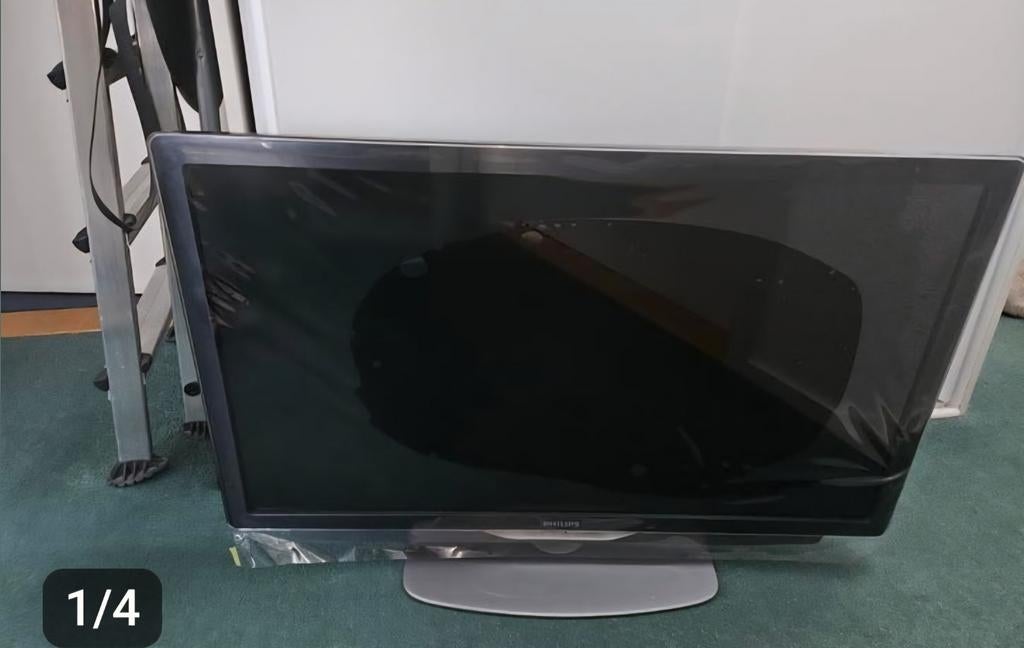 Philips televisie met draaibare voet, Ophalen, Philips, Gebruikt, 50 Hz