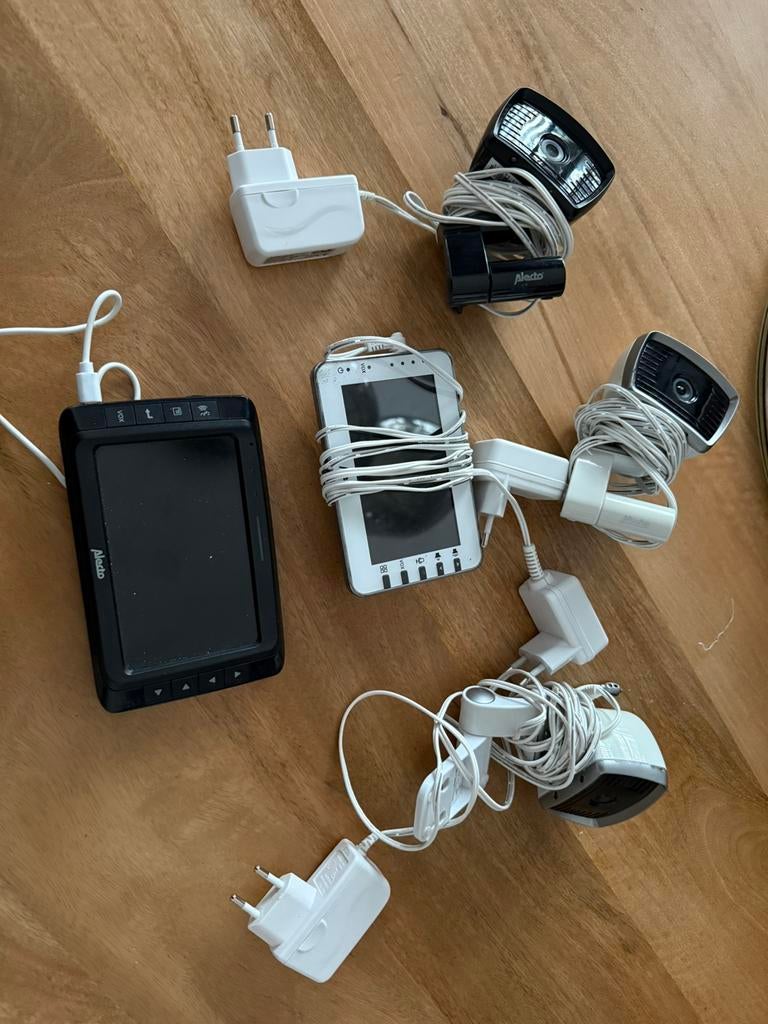 5 alecto camera’s, Ophalen, Gebruikt, 250 meter of meer, Camera