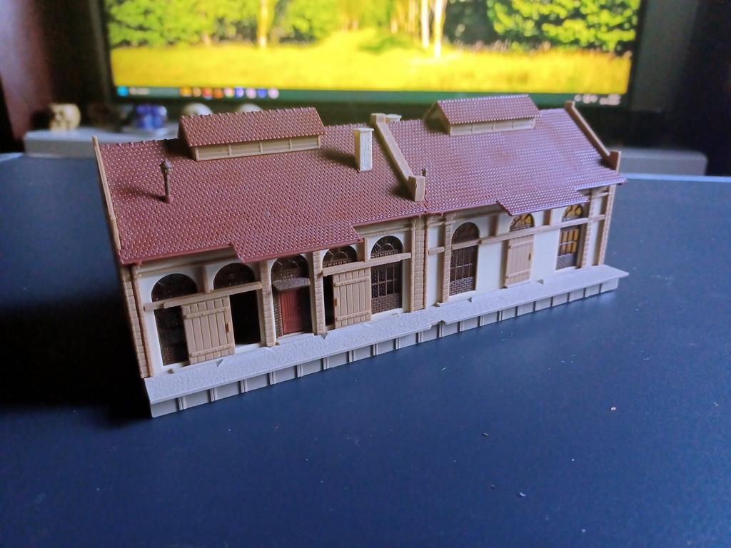 N-Spoor mooi groot goederenstation laadperron overslag, Overige merken, Gebruikt, Gelijkstroom of Wisselstroom, Brug, Tunnel of Gebouw