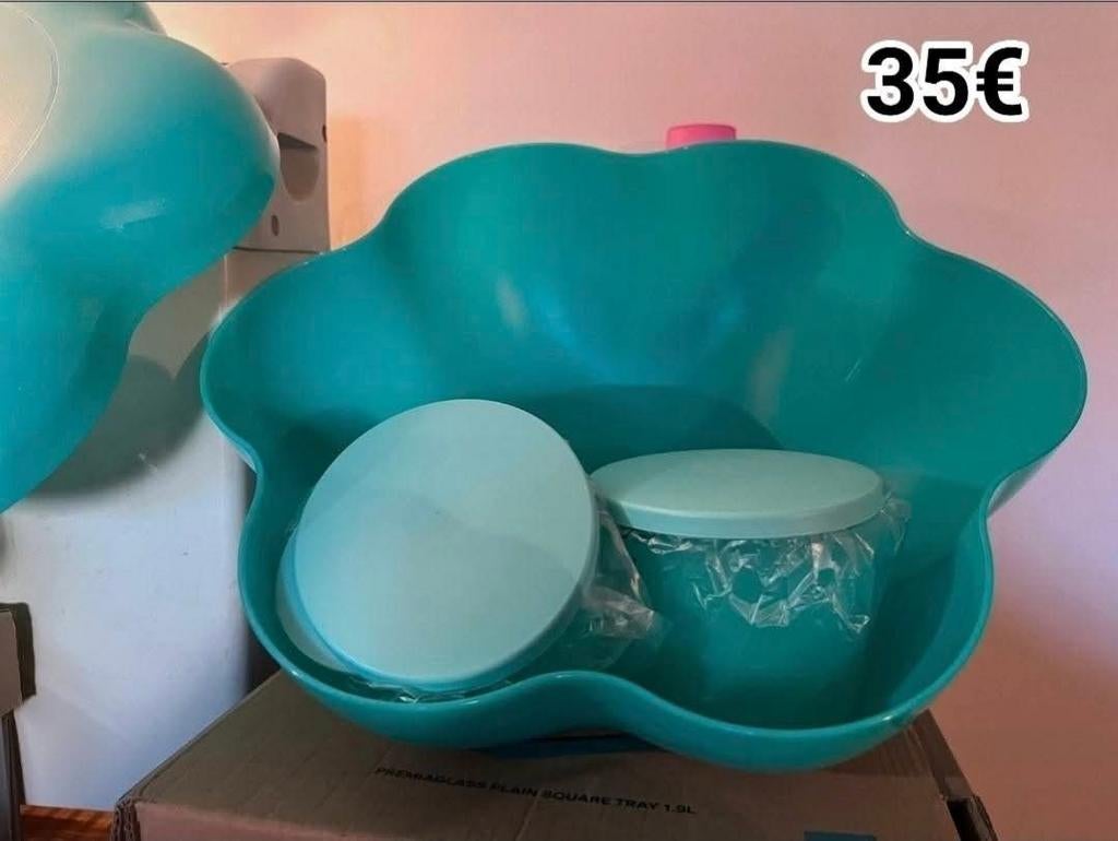 Mooie Tupperware bak voor feestjes, brood, salade, Ophalen of Verzenden
