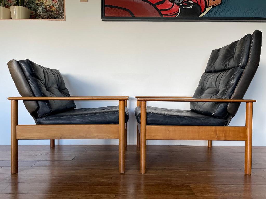 2X vintage jaren 60 fauteuil leer, Ophalen, Vintage design, 75 tot 100 cm, Zo goed als nieuw