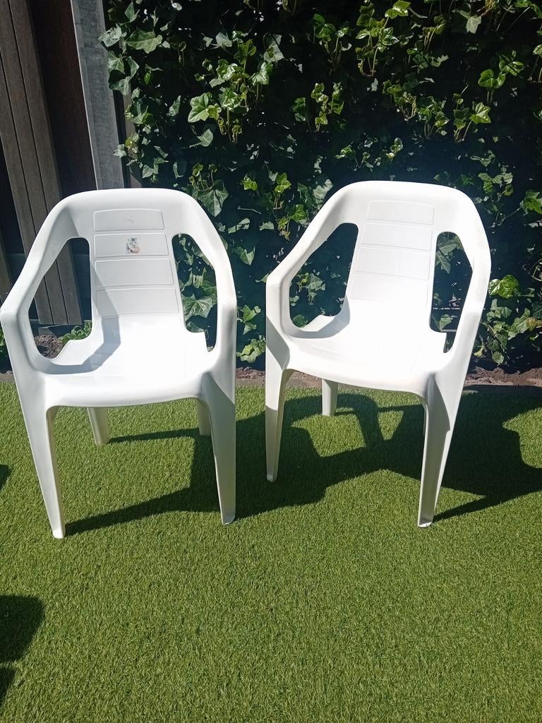 Plastic kinderstoeltje voor buiten, Ophalen of Verzenden, Gebruikt