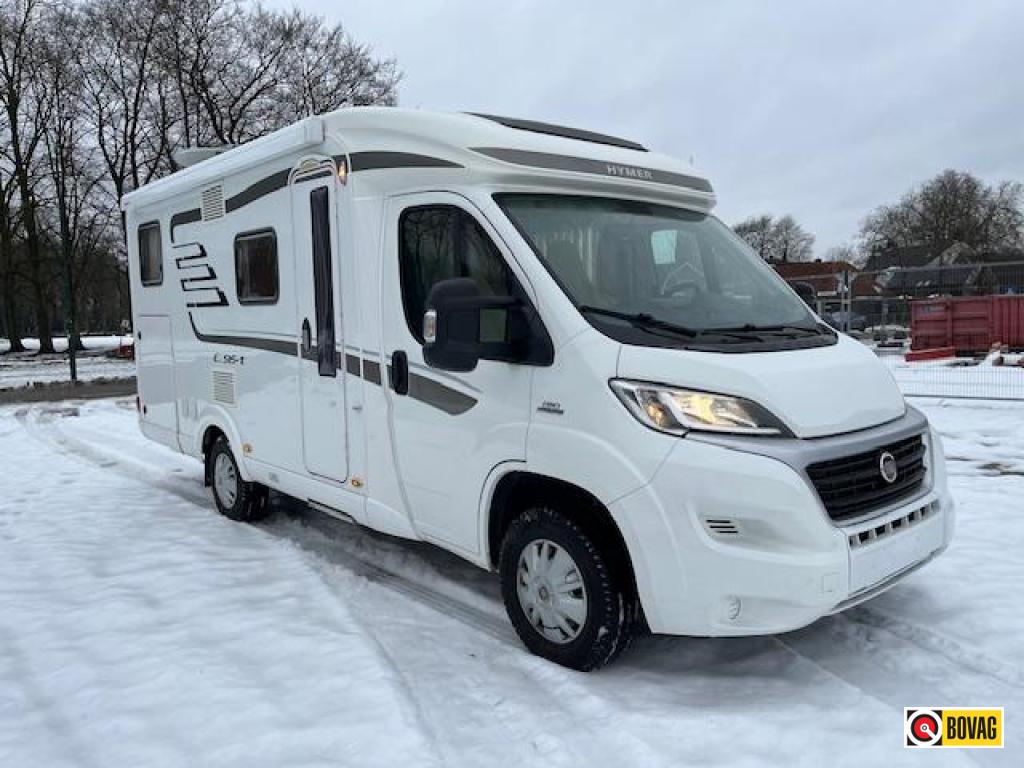 Hymer Exsis-T 474 Automaat. Slechts 46.380 km, Caravans en Kamperen, Fiat, Tot en met 2, Bedrijf, Diesel