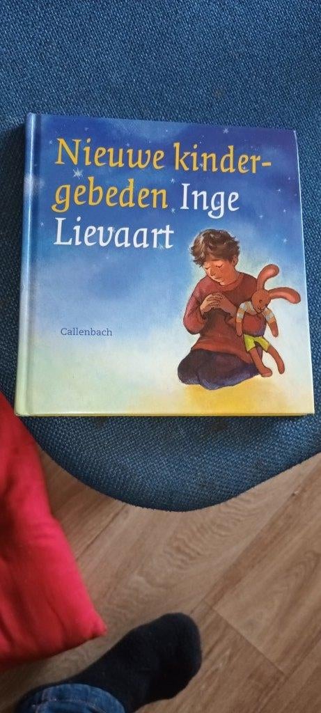 Lievaart, Inge	-   Nieuwe kindergebeden, Ophalen of Verzenden, Gelezen, Lievaart, Inge, Christendom | Protestants