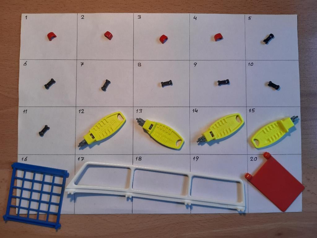 E Playmobil losse onderdelen manchet mouw schroevendraaier., Kinderen en Baby's, Speelgoed | Playmobil, Ophalen of Verzenden, Gebruikt