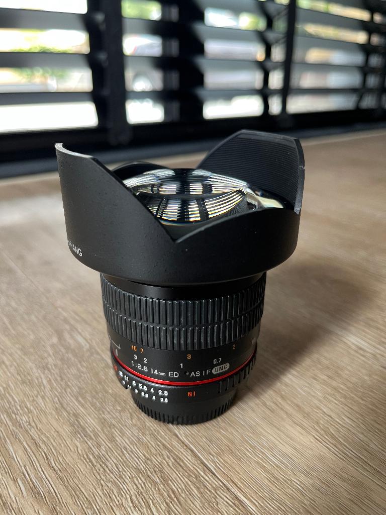 Samyang 14mm f/2.8 ED AS IF UMC (Nikon F mount), Audio, Tv en Foto, Fotografie | Lenzen en Objectieven, Zo goed als nieuw, Groothoeklens