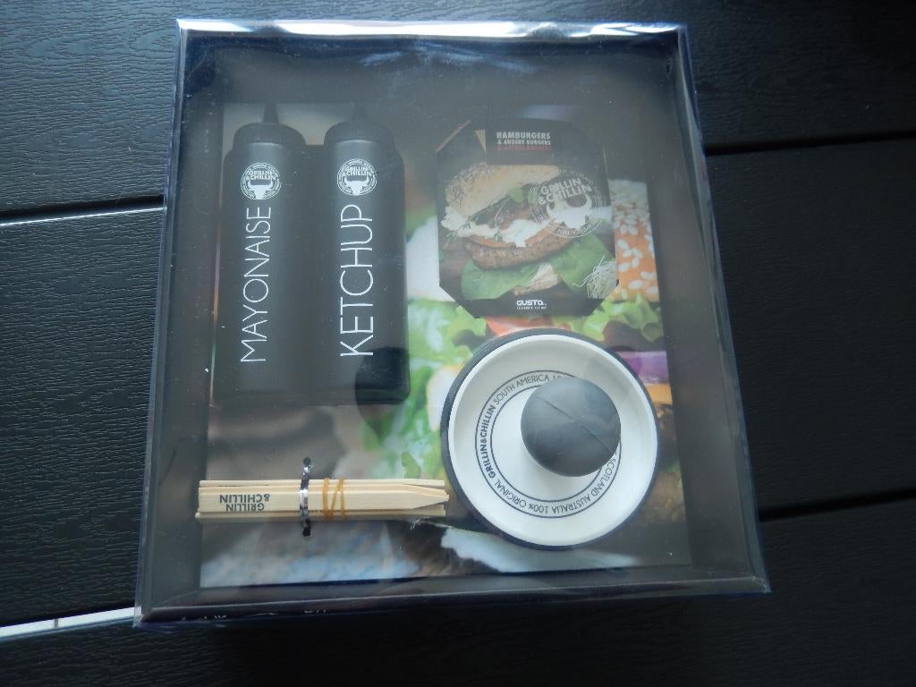 Grillin en chillin hamburger set (nieuw), Ophalen, Nieuw