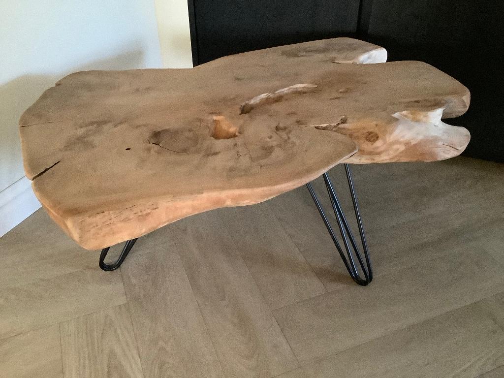 Industriële/ landelijk teakhouten boomstam salontafel 1.02 m, Huis en Inrichting, Tafels | Salontafels, Ophalen, 50 tot 100 cm