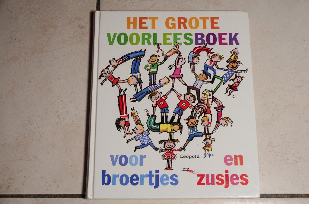 Het Grote voorleesboek voor Broertjes en Zusjes, Fictie algemeen, Jongen of Meisje, Ophalen of Verzenden, Zo goed als nieuw