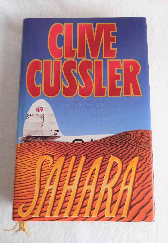 Cussler - Mosse - Vandenberg - Loomis - MacDonald - Cook -, Boeken, Ophalen of Verzenden, Zo goed als nieuw, Cussler - Mosse - Vandenberg - Loomis - MacDonald - Cook - Lohr