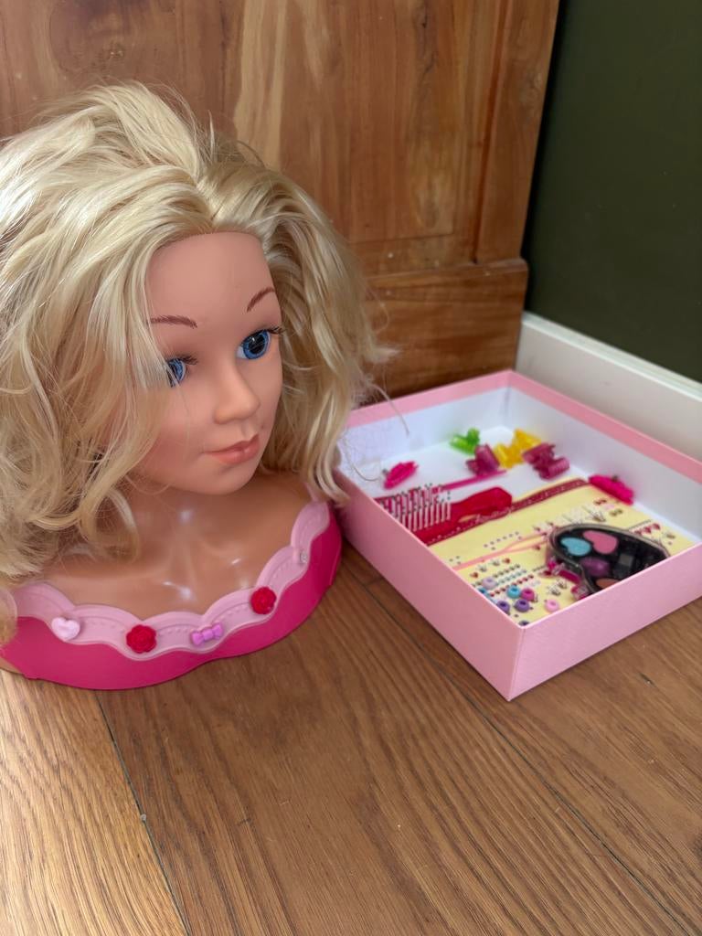 Make-up en kapsel oefenpop met accessoires, Ophalen of Verzenden, Zo goed als nieuw, Overige typen
