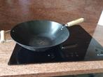 Originele grote wokpan, Huis en Inrichting, Keuken | Potten en Pannen, Ophalen of Verzenden, Gebruikt, Gietijzer, Wok