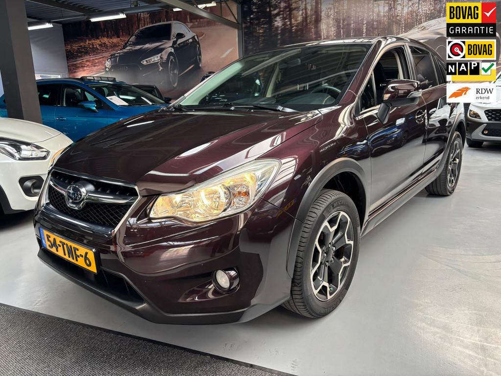 Subaru XV 1.6i Luxury AWD / Camera / Automaat / Stoelverwarm, Auto's, Subaru, Euro 5, Stof, Gebruikt, Zwart