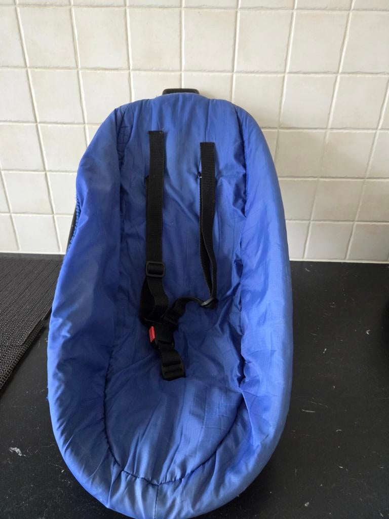 babystoel / babyschaal met gordel, Kinderen en Baby's, Ophalen of Verzenden, Gebruikt, Overige typen, Gordel(s)