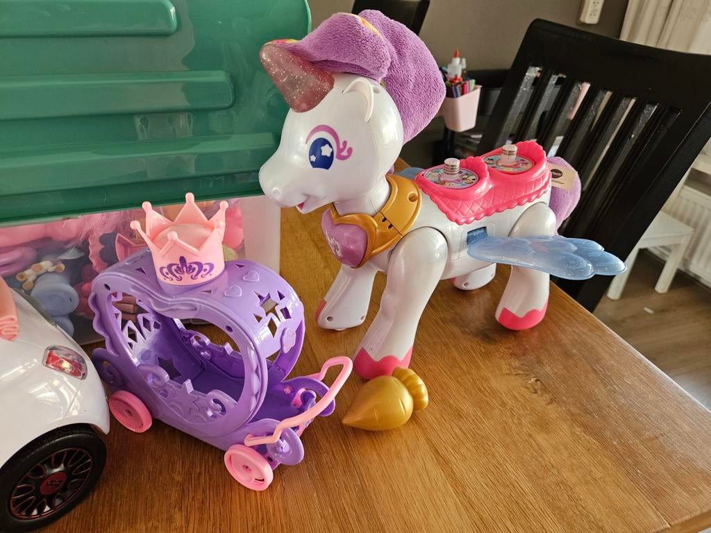 Prinsessen koets en een paard, Ophalen of Verzenden, Gebruikt