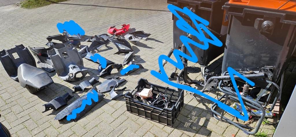 Brommer onderdelen Speedfight 3 & Kisbee, Ophalen of Verzenden