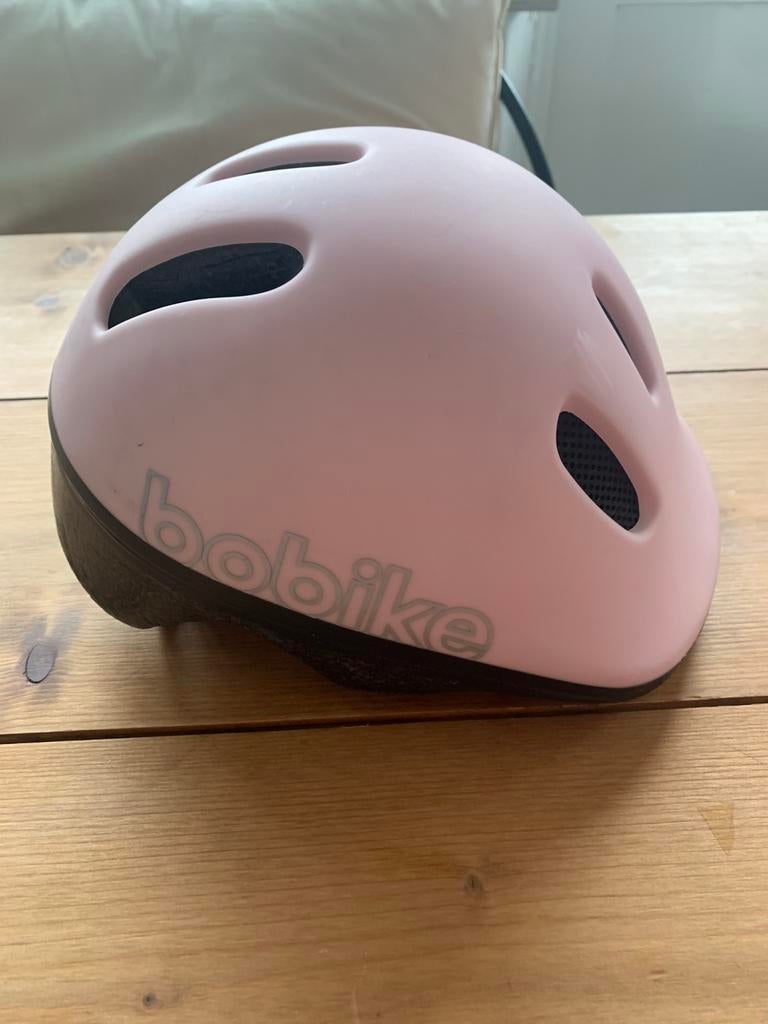 New and unused Bobike helmet, rose pink colour, Ophalen, Zo goed als nieuw
