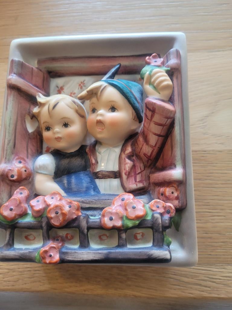 Hummel beeldje, Ophalen of Verzenden, Zo goed als nieuw, Hummel