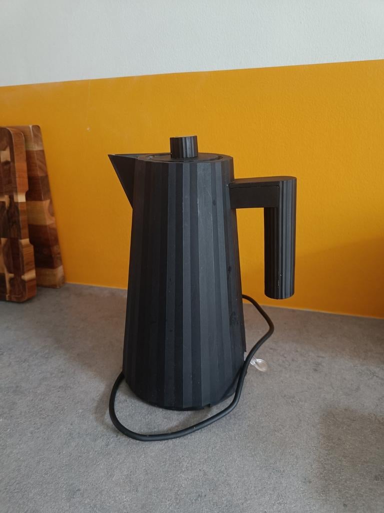 Alessi Waterkoker zwart 1,7 L, 1 tot 2 liter, Ophalen, Gebruikt