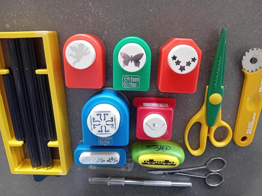 hoek- en rand ponsen, kartelschaar, ribbelapparaatje e.d., Ophalen of Verzenden, Zo goed als nieuw, Gereedschap of Toebehoren