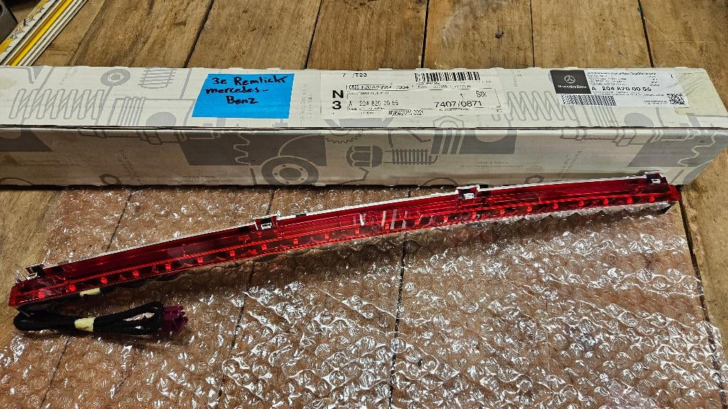 Mercedes-Benz 3e remlicht C-Klasse sedan W204 & coupé C204, Auto-onderdelen, Ophalen of Verzenden, Nieuw, Mercedes-Benz