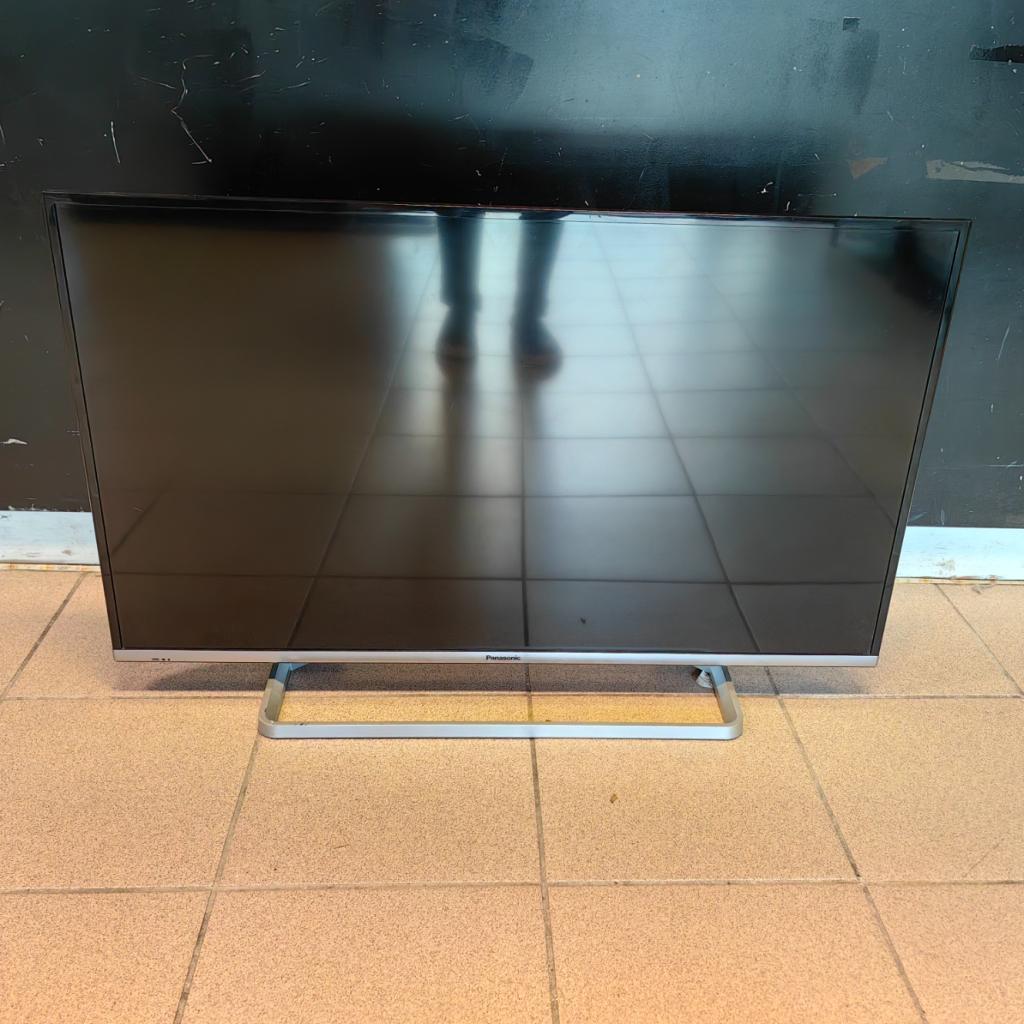 Panasonic TX-39AS600E Full HD LCD Smart TV - In Nette Staat