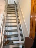 Otolift traplift, juli 2024, Ophalen, Zo goed als nieuw, Recht