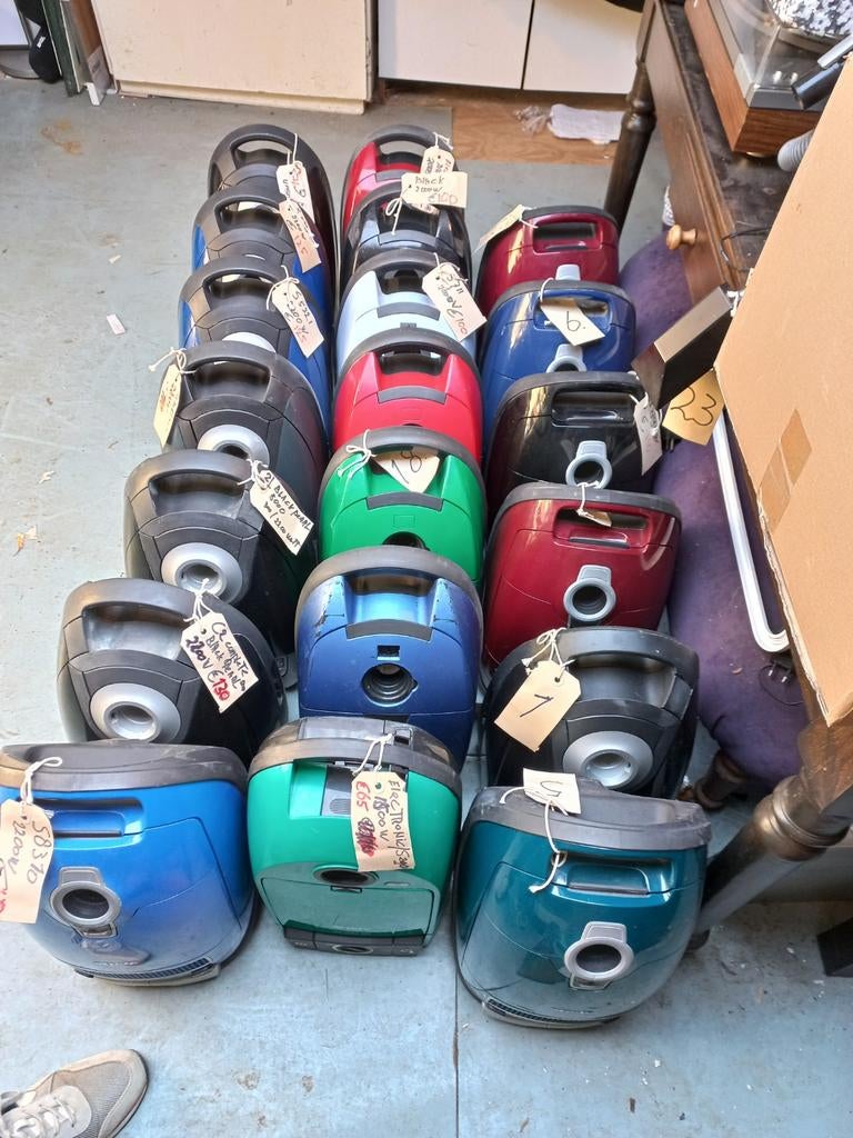 Miele stofzuigers en reparatie/ onderhoud., Ophalen of Verzenden