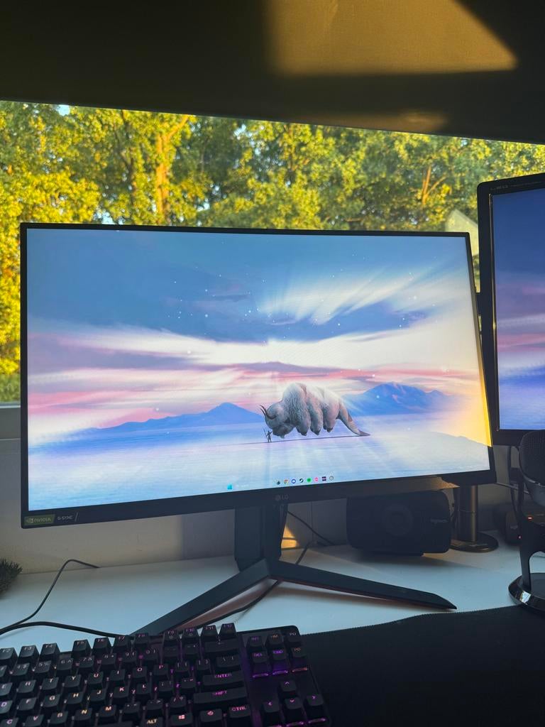 LG UltraGear 27GP850-B Gaming Monitor - Zo goed als nieuw, IPS, In hoogte verstelbaar, Zo goed als nieuw, 1 tot 2 ms