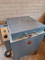 Vingerling keramiek oven, Ophalen