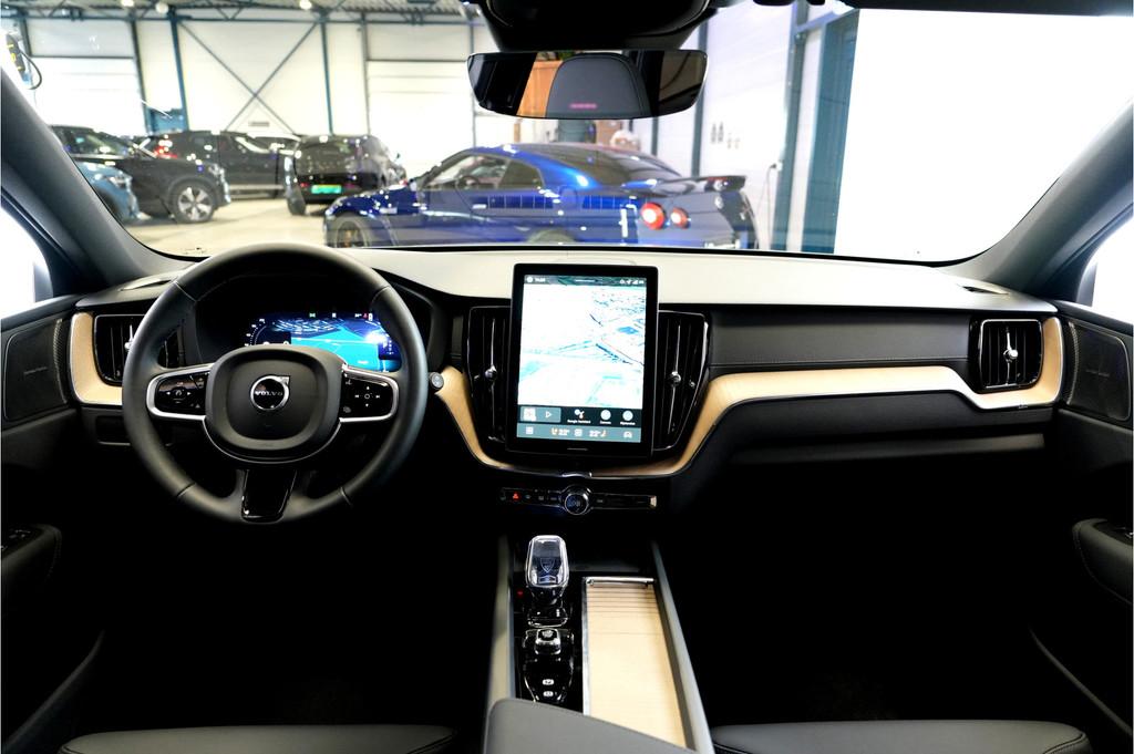 Volvo XC60 2.0 T8 AWD 335kW/456pk Aut8 Plug-in hybrid Ultra, Automaat, USB, Gebruikt, 4 cilinders