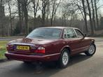 Jaguar XJ 3.2 V8 8.000 KM P/JR ! (bj 1999, automaat), Auto's, Oldtimers, Automaat, Bedrijf, Sedan, 3248 cc