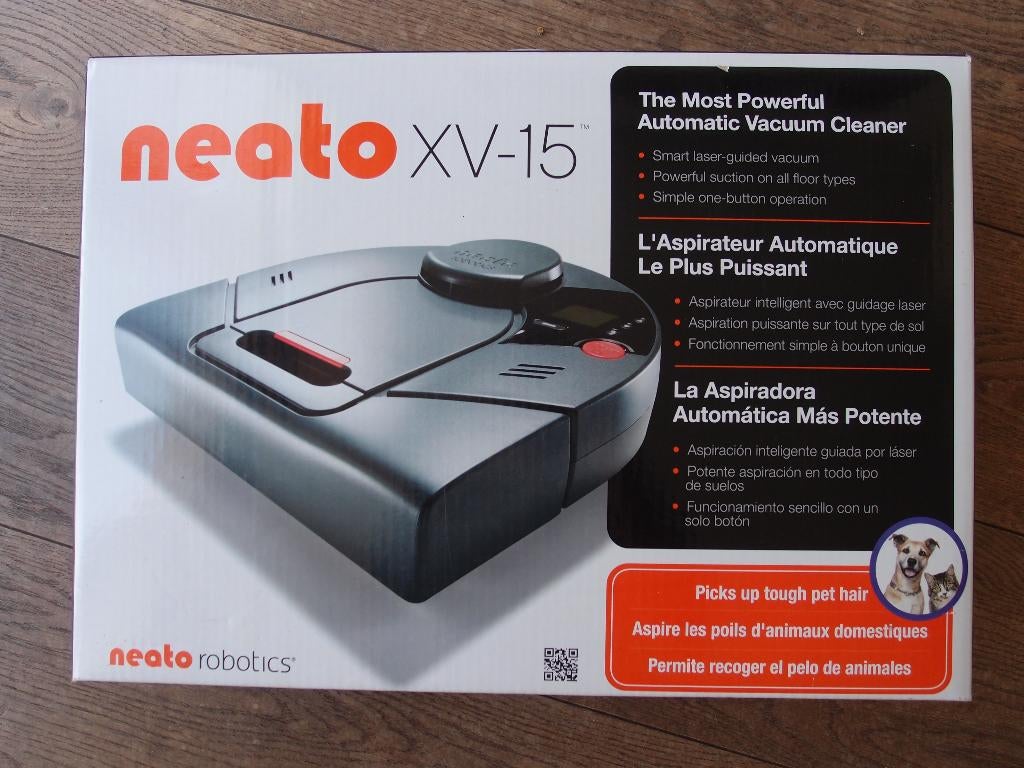 Neato XV-15 robotstofzuiger met klein defect, Witgoed en Apparatuur, Stofzuigers, Ophalen of Verzenden, Zo goed als nieuw, Robotstofzuiger