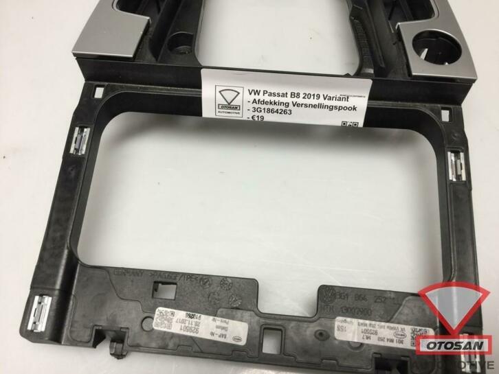 vw passat b8 2019 afdekking pook middenconsole 3g1864263, Gebruikt, Volkswagen, Volkswagen AG, Berliner Ring 2
38440  Wolfsburg, DE