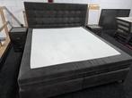 Modern groot tweepersoonsbed met nachtkastjes, Huis en Inrichting, Slaapkamer | Bedden, Gebruikt, Tweepersoons, Ophalen of Verzenden
