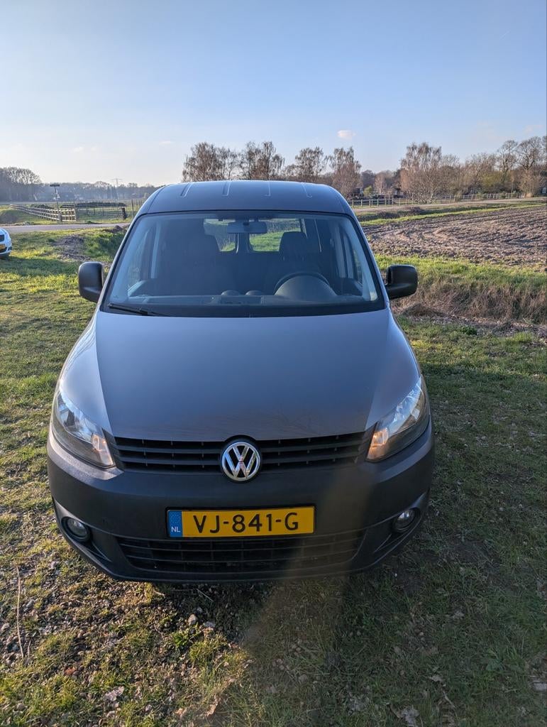 VW Caddy 1.6 TDI Bluemotion 2014, Auto's, Bestelauto's, Voorwielaandrijving, Stof, 4 cilinders, 700 kg