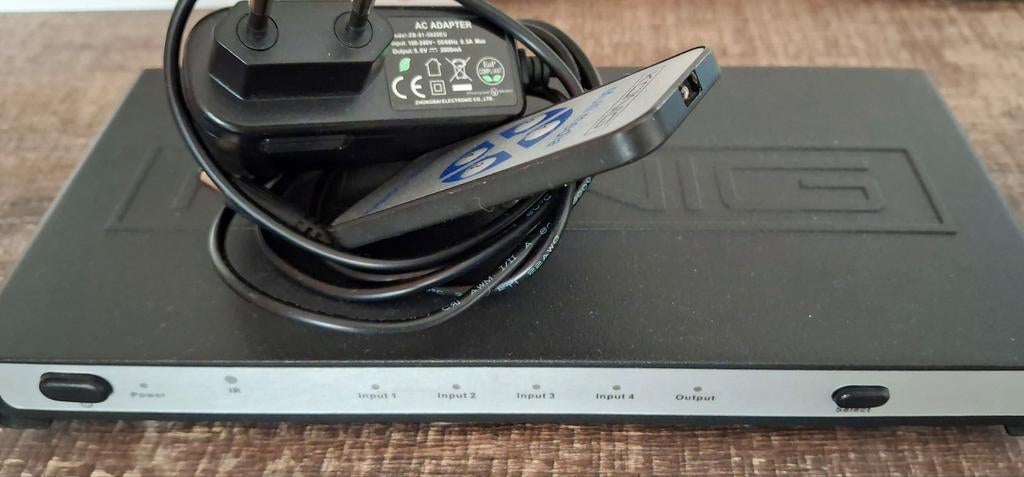 König HDMI Switch 4-poorts met afstandsbediening, Ophalen