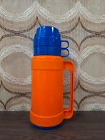 Vintage thermoskan oranje blauw 0,75L met 2 bekers, Ophalen of Verzenden, Huis en Inrichting