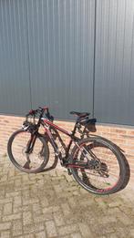 Specialized mountainbike met helm en toebehoren, Fietsen en Brommers, Ophalen