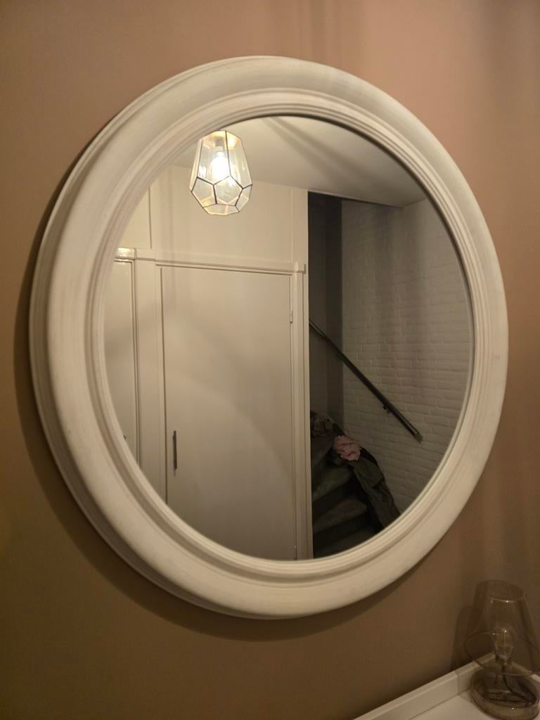 Grote ronde spiegel met houten lijst - 106 cm breed, Huis en Inrichting, Woonaccessoires | Spiegels, Ophalen, 100 tot 150 cm, Rond