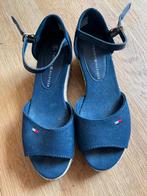 Tommy hilfinger maat 36 nieuw, Kleding | Dames, Schoenen, Ophalen of Verzenden, Zo goed als nieuw, Blauw, Sneakers of Gympen