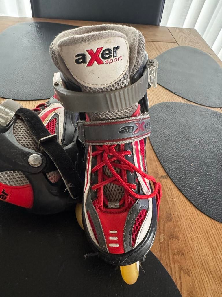 Verstelbare Axer Sport In-line skates / Skeelers maat 30-33, Overige merken, Kinderen, Ophalen of Verzenden, Inline skates 4 wielen