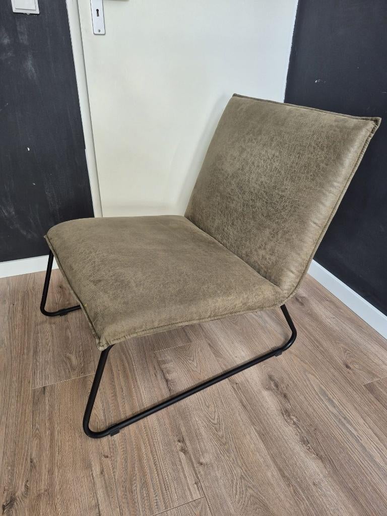 Fauteuil James Groen (LeenBakker), Ophalen, Industrieel., Minder dan 75 cm, Zo goed als nieuw