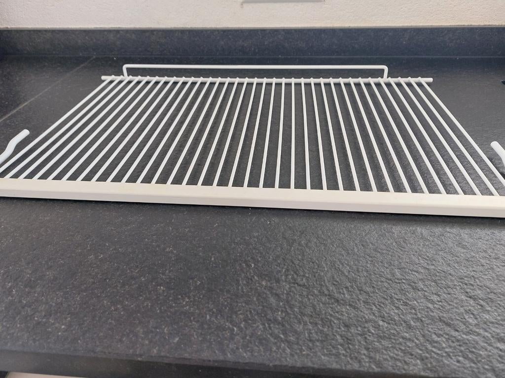 Rooster (drager) koelkast, Ophalen