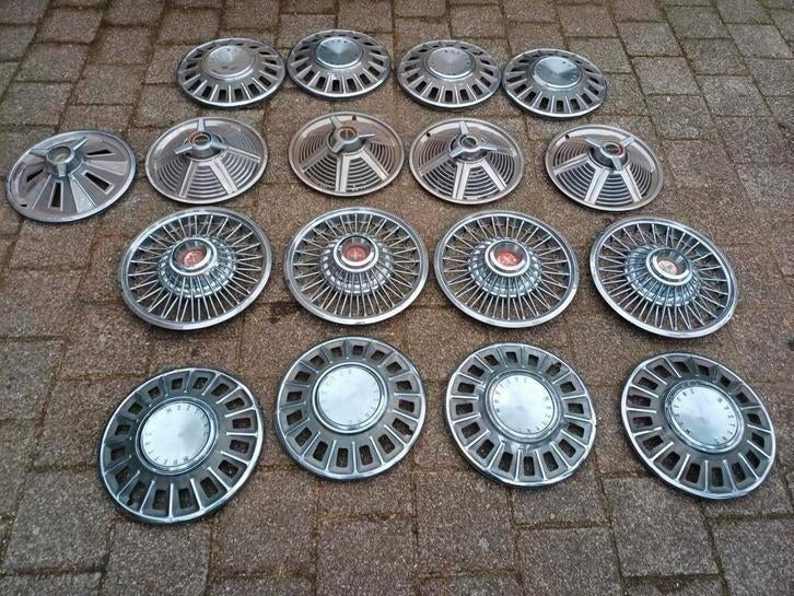 2 sets mustang 65 66 67 68 wieldoppen staal gebruikt., Ophalen of Verzenden, Gebruikt